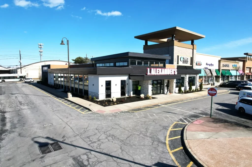J Alexanders Restaurant Clifton NJ gallery image 4