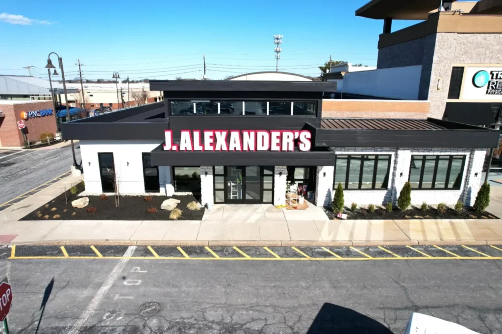 J Alexanders Restaurant Clifton NJ gallery image 3