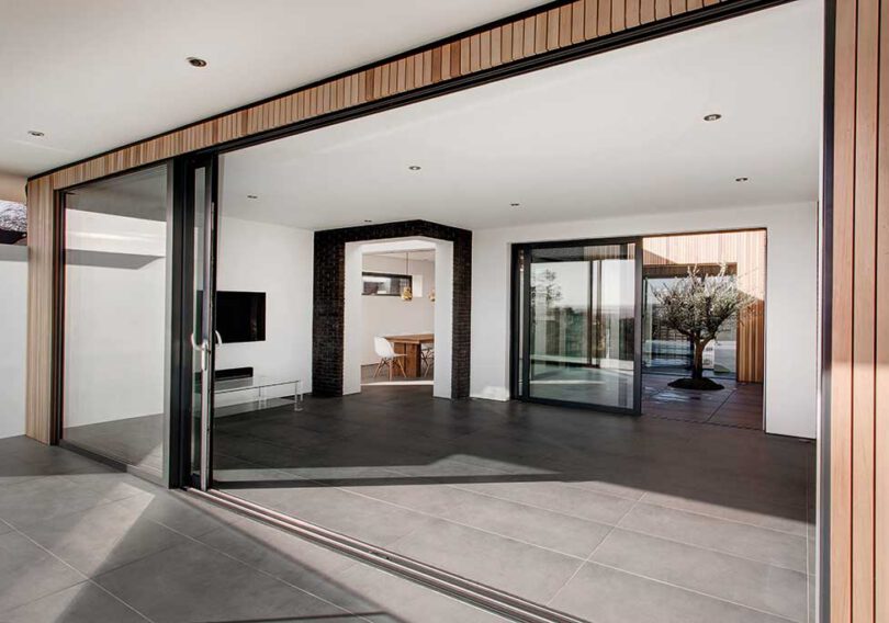 European Architectural Aluminum Sliding Doors: Elevating Your Living Spaces